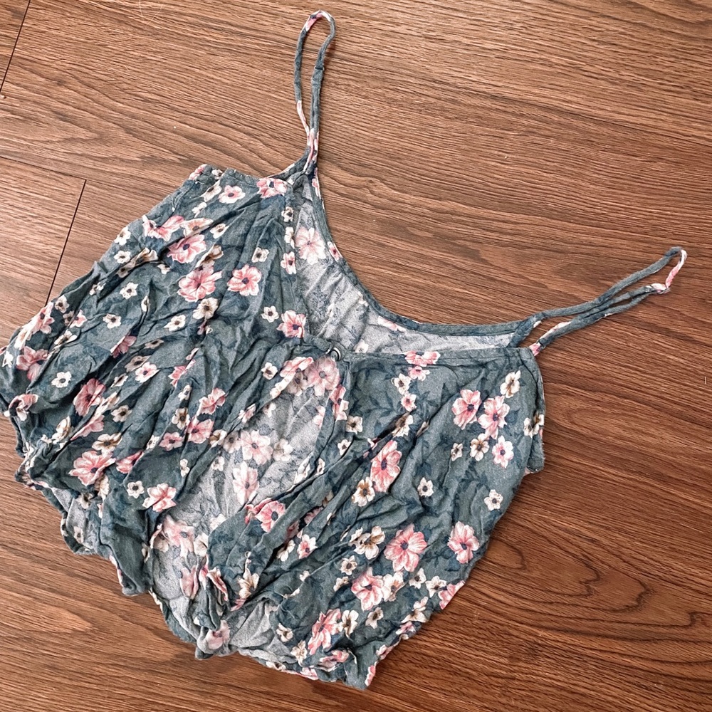 Open back floral top